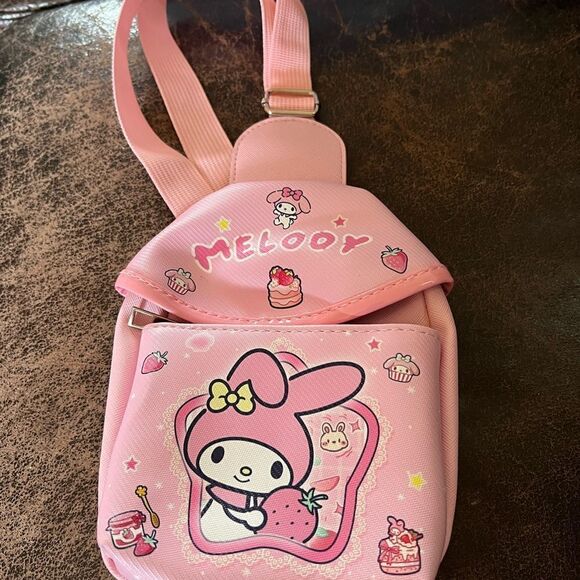 My Melody Mini Crossbody Bag W/ Mini Spiral Notebook - Picture 3 of 9